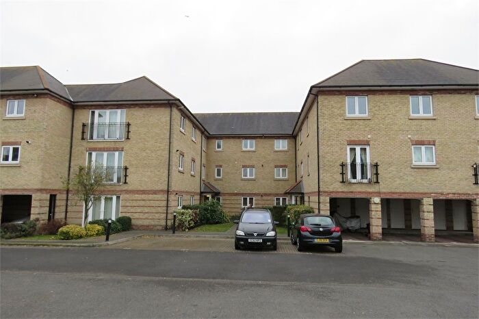 2 Bedroom Flat To Rent In Watermill Mews, Milton Regis, Sittingbourne, ME10