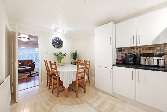 3 Bedroom Terraced House For Sale In Everglade Strand, London, NW9