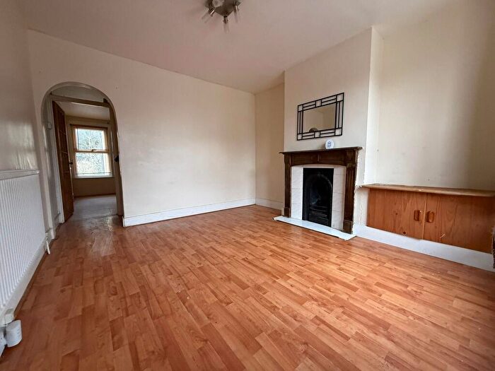 2 Bedroom Terraced House For Sale In Tonbridge Road, Maidstone, Kent, ME16
