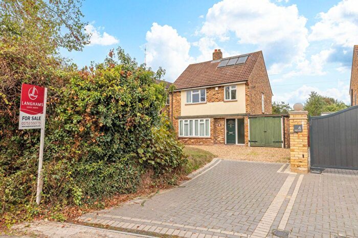 3 Bedroom Detached House For Sale In Pink Lane, Burnham, SL1