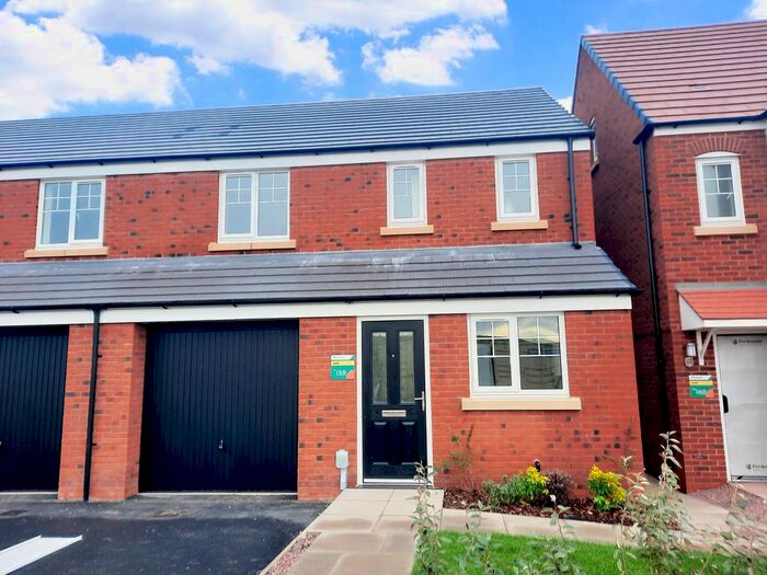 3 Bedroom Semi-Detached House To Rent In Baker Way, Lichfield, WS14