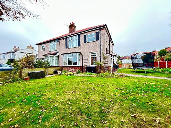 3 Bedroom Semi-Detached House For Sale In Sanvino Avenue, Southport, Merseyside, PR8