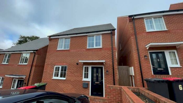 3 Bedroom Detached House To Rent In Silverbirch Close Nuneaton, CV10