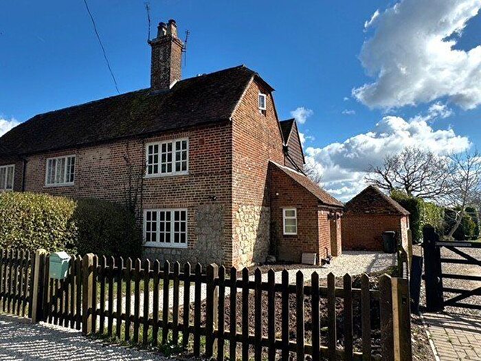 2 Bedroom Semi Detached House For Sale In West Street, Ashford, TN26