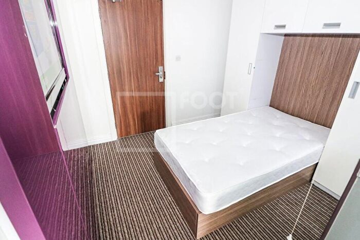 Flat To Rent In Sunbridge Halls, Sunbridge Road, BD1