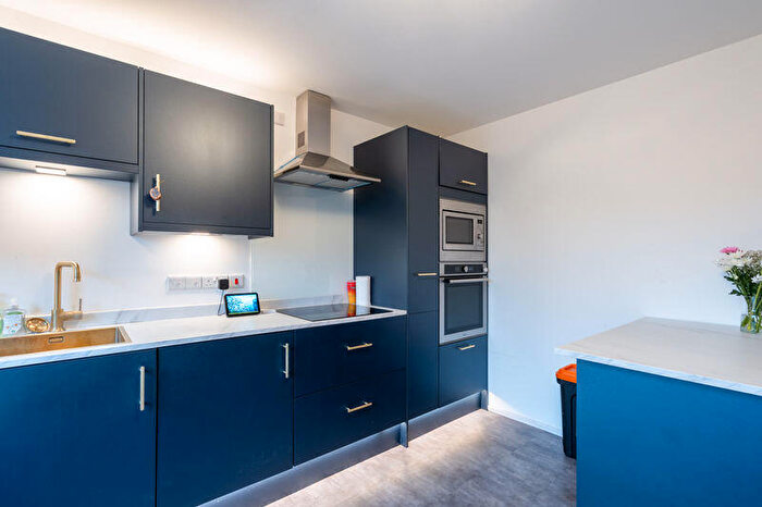 3 Bedroom Terraced House For Sale In Mosse Gardens, Chichester, PO19