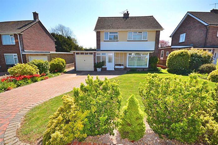 3 Bedroom Detached House For Sale In Kingsbere Crescent, Dorchester, DT1