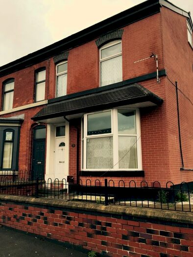 1 Bedroom Flat To Rent In Park Street, Bolton, Lancashire, BL1