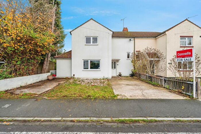 3 Bedroom Semi Detached House For Sale In The Quadrangle, Eastleigh, SO50