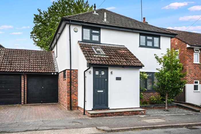 4 Bedroom Detached House For Sale In Belgrave Road, Billericay, CM12