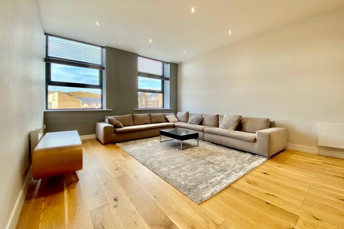 2 Bedroom Apartment To Rent In Horsforth Mill, Low Lane, Horsforth, LS18