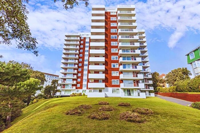 2 Bedroom Flat To Rent In Russell Cotes Road, Bournemouth, BH1