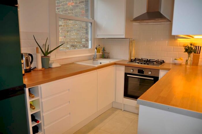 2 Bedroom Maisonette To Rent In Springfield Road, Harrow, HA1
