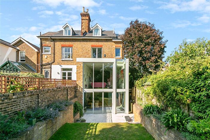 5 Bedroom Semi-Detached House For Sale In Elsynge Road, London, SW18
