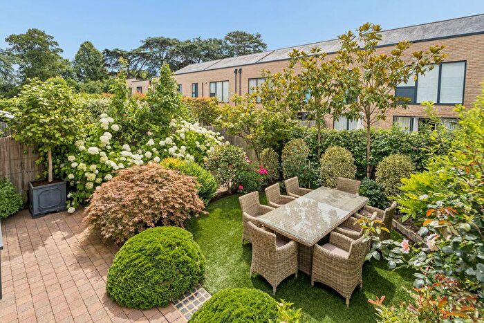 3 Bedroom House To Rent In Cliveden Gages, Taplow £pcm Available Th August, SL6