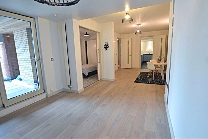 1 Bedroom Flat To Rent In Leftbank, Manchester, Greater Manchester, M3