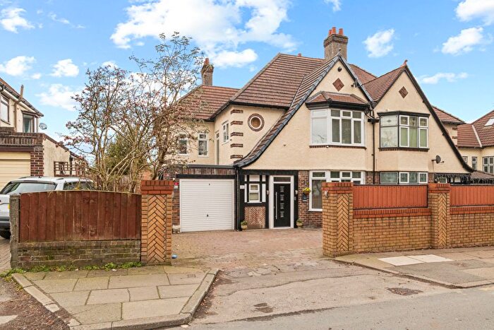 5 Bedroom Semi Detached House For Sale In Woolton Road, Liverpool, L25