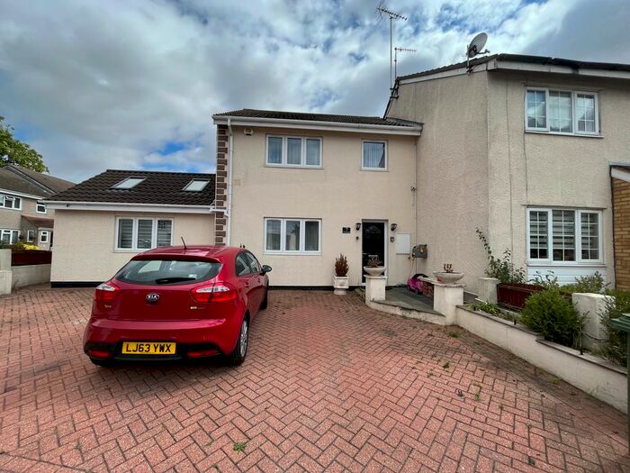 4 Bedroom Property To Rent In Northend, Hemel Hempstead, HP3