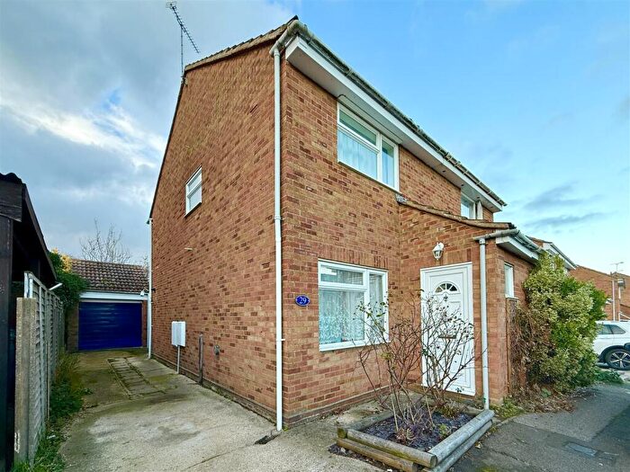 2 Bedroom Semi-Detached House For Sale In Steggall Close, Needham Market, Ipswich, IP6