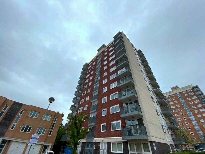 1 Bedroom Apartment To Rent In Lakeside Rise, Blackley New Road, Blackley, Manchester, M9