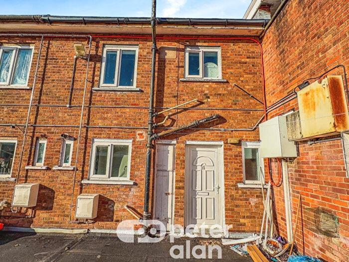3 Bedroom Maisonette To Rent In Countisbury Avenue, Llanrumney, Cardiff, CF3