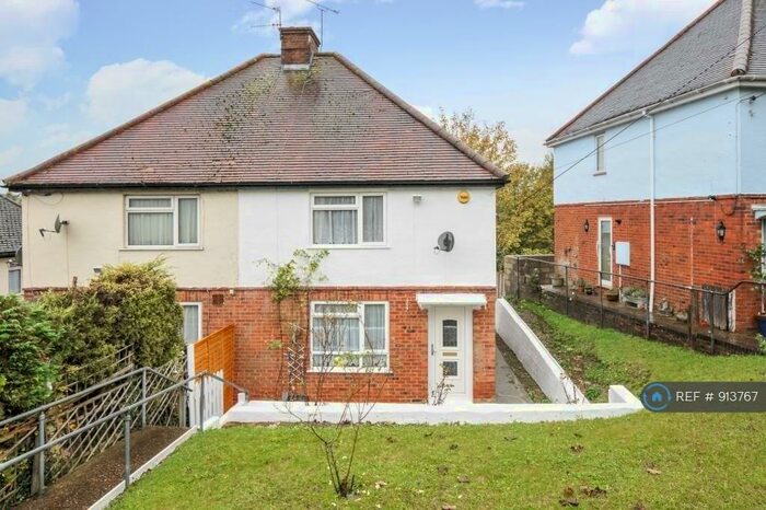 3 Bedroom Semi-Detached House To Rent In Milton Road, Chesham, HP5