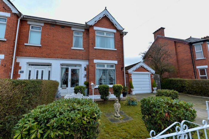 3 Bedroom Semi-Detached House For Sale In Ladas Drive, Belfast, BT6