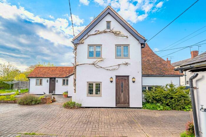 4 Bedroom Semi-Detached House For Sale In Bran End, Stebbing, Dunmow, CM6