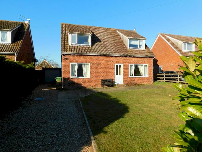 3 Bedroom Detached House To Rent In Redmere Close, Frettenham, Norwich, NR12