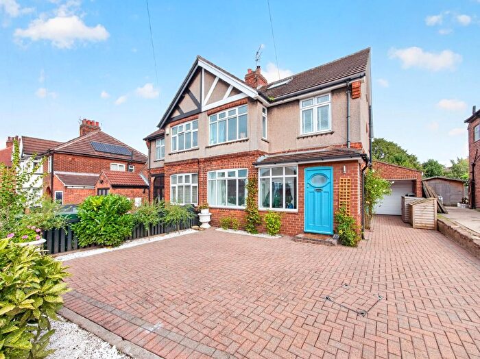 4 Bedroom Semi Detached House For Sale In Carr Lane, York, YO26