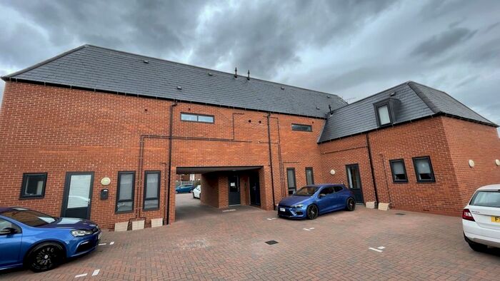 2 Bedroom Flat To Rent In Carillon Court, Loughborough, LE11