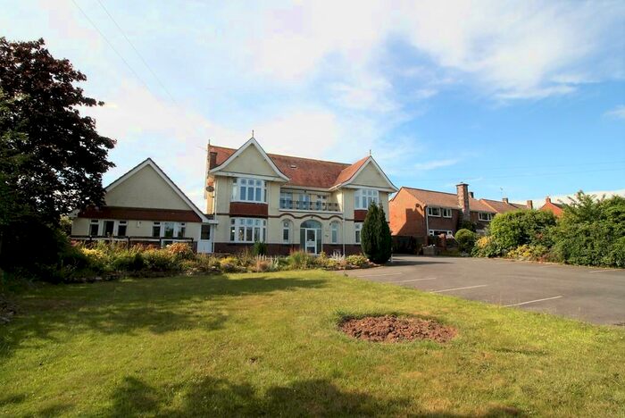 Studio To Rent In Salterton Road, Exmouth, EX8