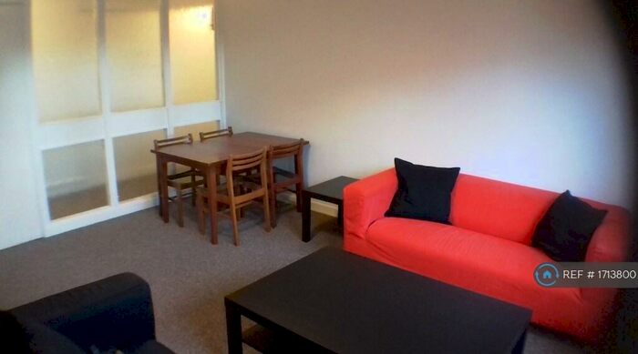 2 Bedroom Flat To Rent In Avenue Park, Bridge Of Allan, Stirling, FK9