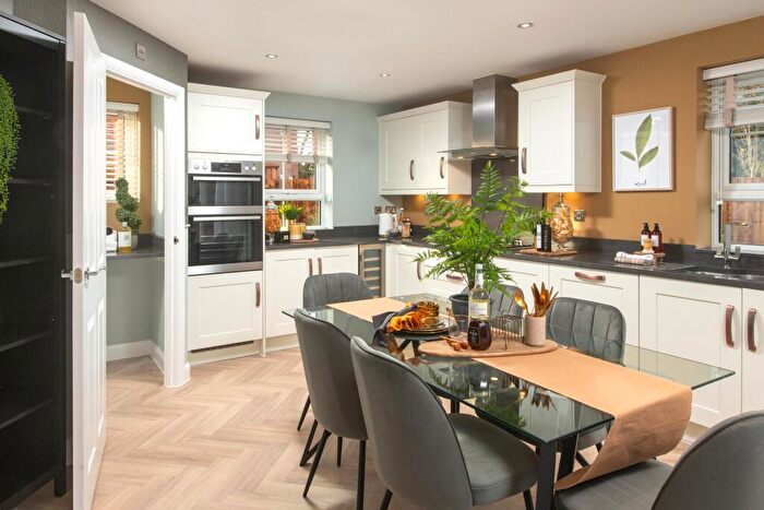 4 Bedroom Detached House For Sale In Wallis Gardens, Stanford In The Vale, Oxfordshire, SN7