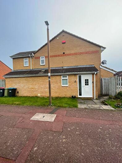 3 Bedroom Semi-Detached House To Rent In Hendrix Drive, Crownhill, Milton Keynes, MK8
