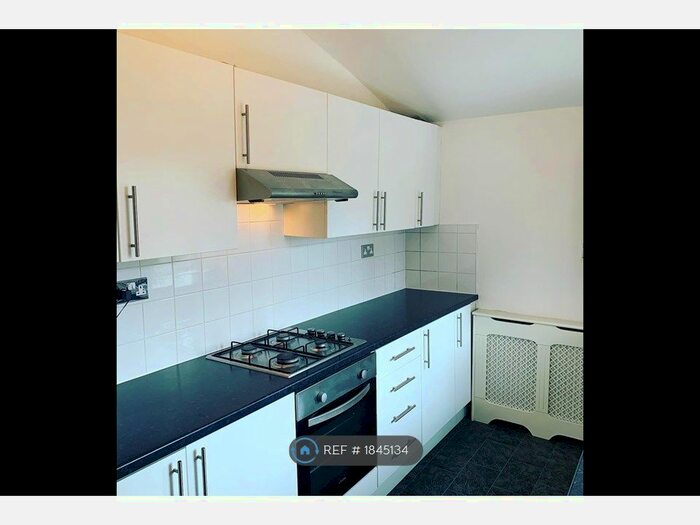 1 Bedroom Flat To Rent In Kidd Street, Kirkcaldy, KY1
