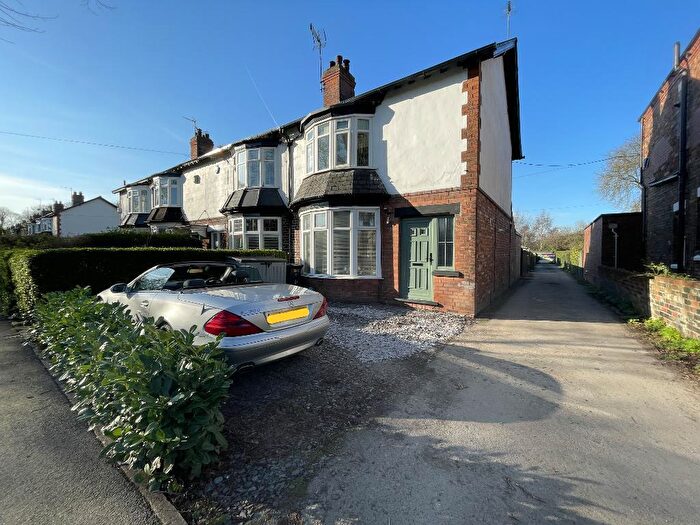 3 Bedroom End Of Terrace House For Sale In Victoria Avenue, Hull, HU5