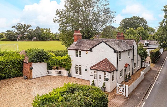 4 Bedroom Country House For Sale In Station Road, Claverdon, Warwickshire, CV35