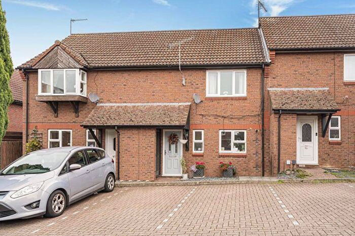 2 Bedroom Terraced House For Sale In Boxhill, Hemel Hempstead, HP2