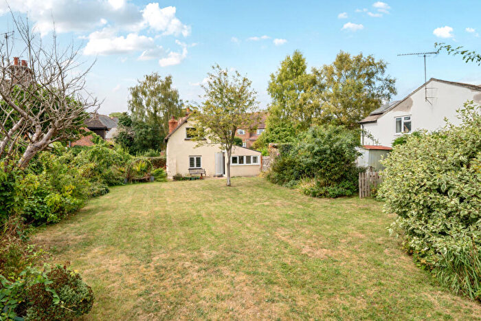 2 Bedroom Detached House For Sale In Water Street, Hampstead Norreys, Thatcham, Berkshire, RG18