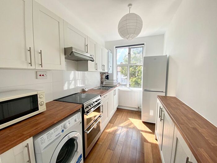 1 Bedroom Flat To Rent In Bilton Road, Perivale, Greenford, UB6