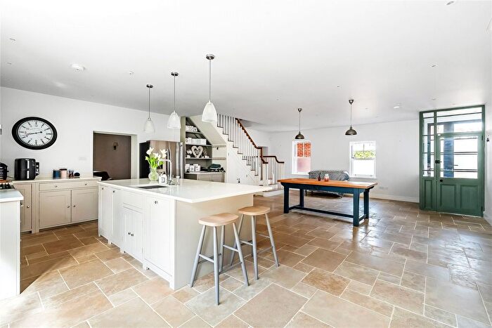 6 Bedroom Detached House For Sale In Walton On Thames, Surrey, KT12