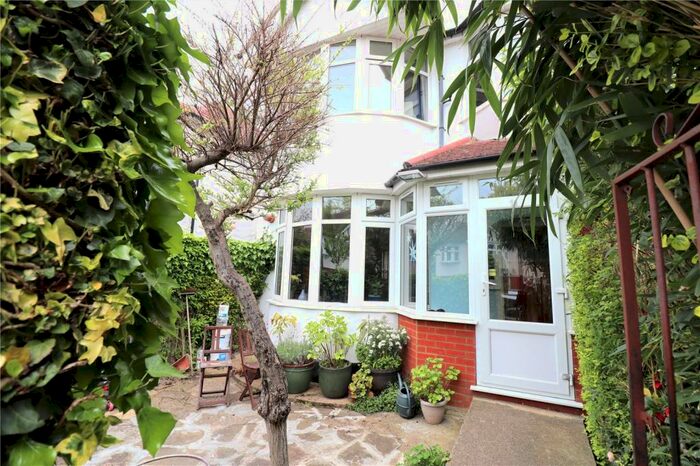 5 Bedroom End Of Terrace House To Rent In Colin Gardens, London, NW9