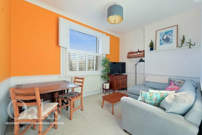 1 Bedroom Flat To Rent In Ambleside Avenue, London SW16