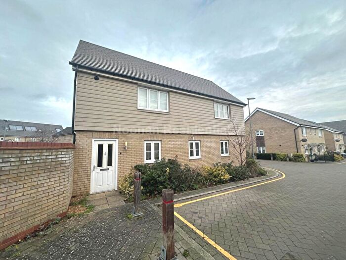 2 Bedroom Coach House To Rent In Ashtree Lane St Neots, PE19