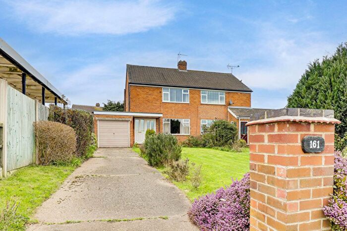 3 Bedroom Semi Detached House For Sale In Nottingham Road, Borrowash, DE72