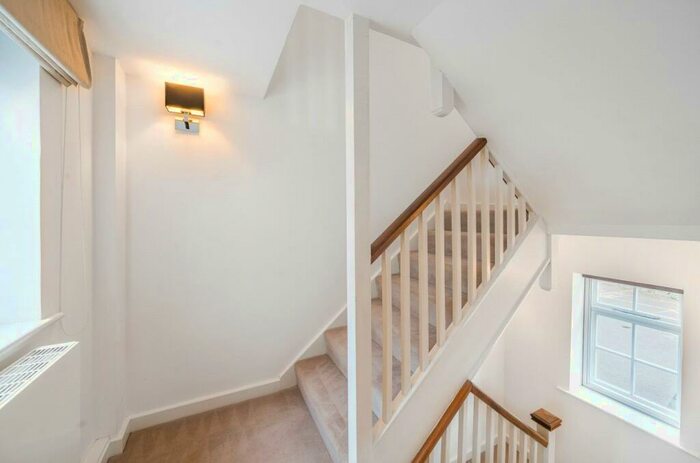 2 Bedroom End Of Terrace House For Sale In Castle Street, Castle Street, Guildford, Surrey, GU1