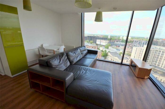 2 Bedroom Apartment To Rent In Islington Wharf, Great Ancoats Street, Manchester, M4