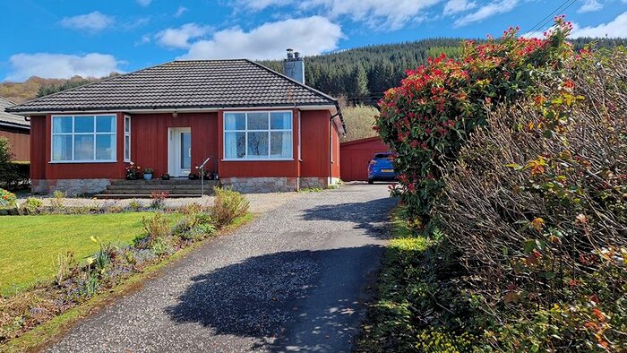 3 Bedroom Bungalow For Sale In Shore Road, Strachur, Argyll And Bute, PA27