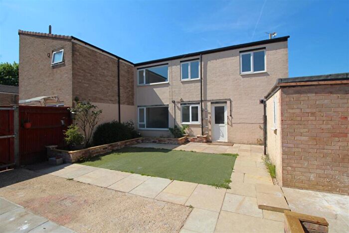 3 Bedroom Terraced House For Sale In Tilton Court, Peterborough, PE1